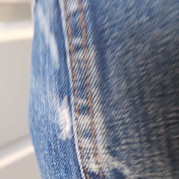 Vintage Levi’s Denim Trucker Jacket • Made in USA • 80s/90s Y2K - Picture 10 of 15